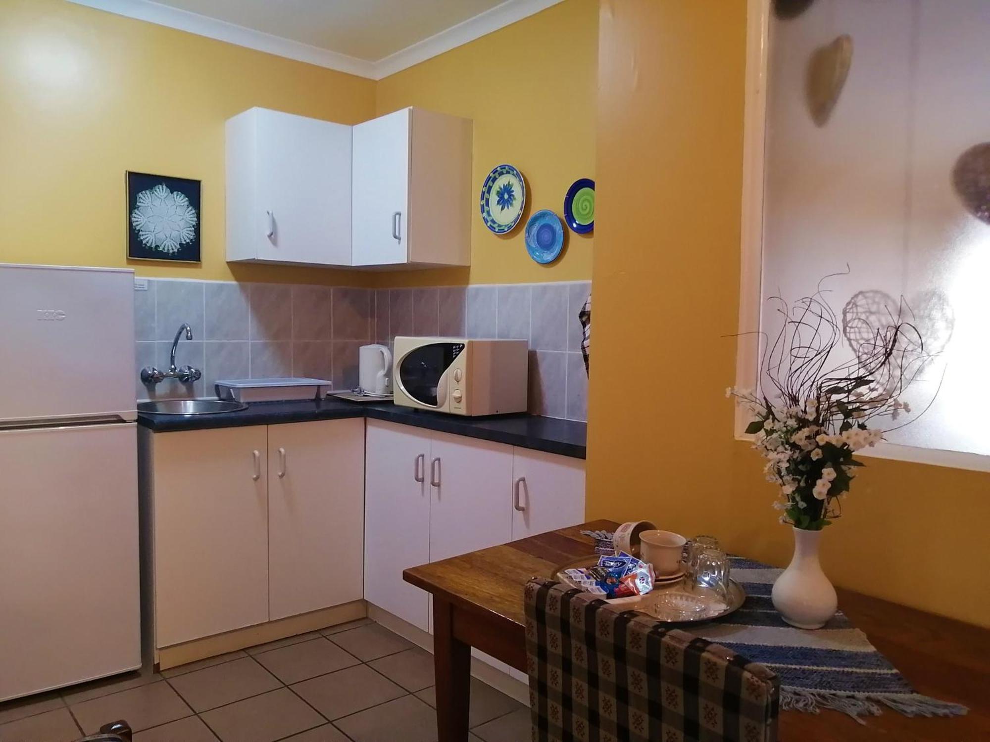 Amzee Bokmakierie Guest House Dana Bay Zimmer foto