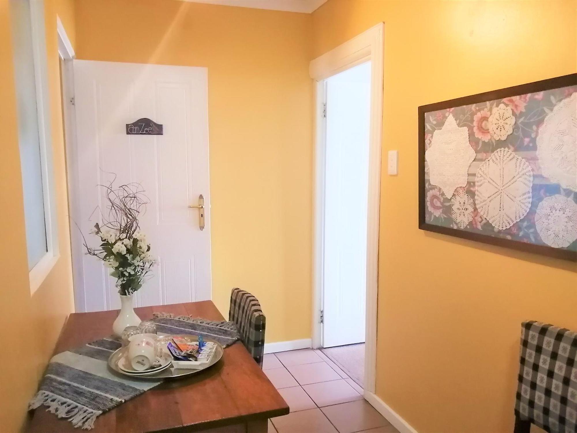 Amzee Bokmakierie Guest House Dana Bay Zimmer foto